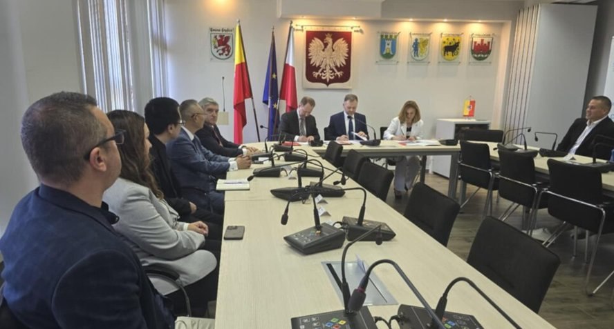 The DX Energy and Gryfice delegation meeting at Gryfice town hall